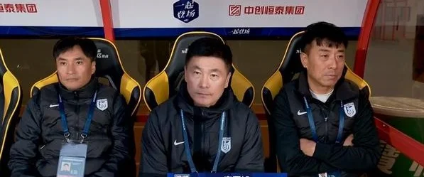 已伤4大主力，刘祝润缺阵没爆点，英博启用18岁小将 半留力足协杯相关图四