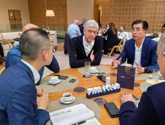 宋凯展开“足球外交” 温格表达帮助中国足球的强烈愿望相关图二