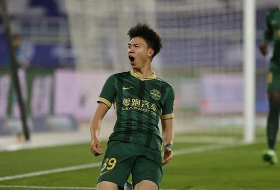 潘伟力谈王钰栋：若想更上一层楼，还需付出更多的努力