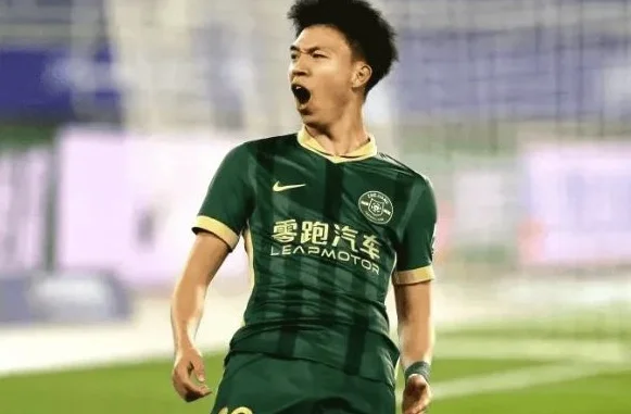 曝王钰栋留洋后年薪仅60万，留国内可年入300万！还有其他5大难题
