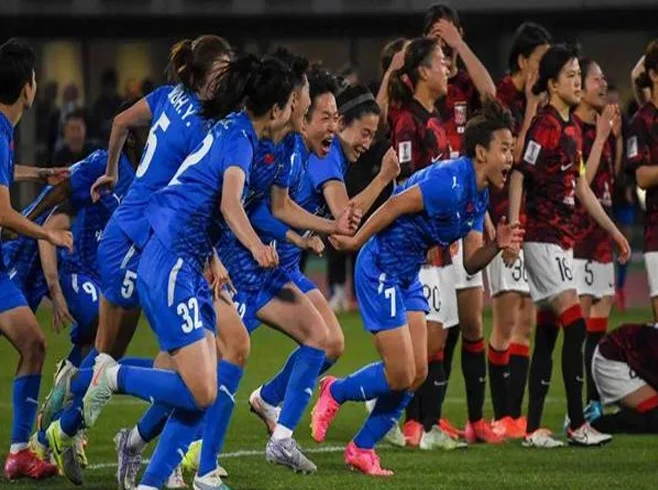 绝境中爆发杀进半决赛——细数武汉女足亚冠之路相关图五