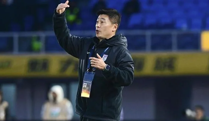 申花后防大将伤缺，大连英博人员吃紧，马莱莱需证明自己！