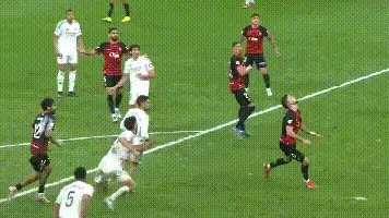 一场2-1！让皇马保留争冠希望：巴萨后3场连遇强敌，拿2分=夺冠相关图五