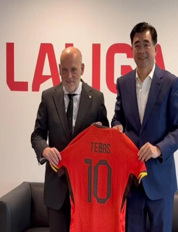 路走宽了！宋凯与两大佬会面，中西两国强强联合，输送球员留洋