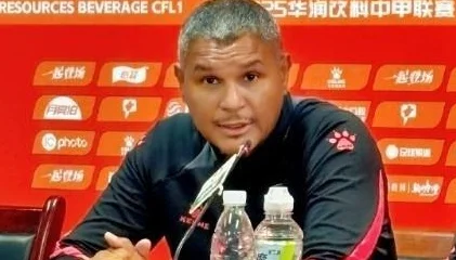 陕西主帅：完全理解球迷们的失望，但我们也能看到球员在进步
