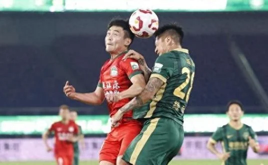 中超：浙江绿城2比2战平河南 陶强龙双响