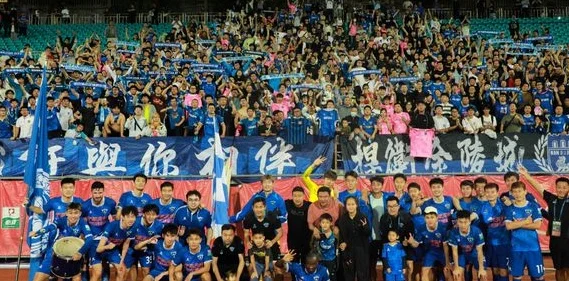 中甲综述：重庆8连胜！陕西3-2超级逆转南通、青岛红狮取首胜相关图三