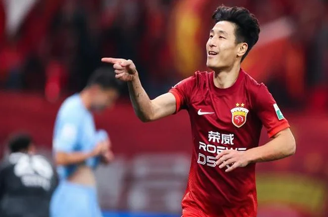 武磊2025首球！破196天球荒，3战泰山轰4球，连刷6大纪录相关图二