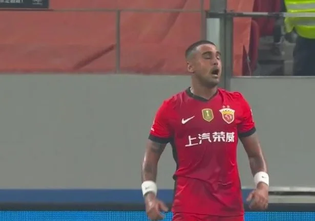 0-0！泰山队给机会不中用，外援配合好似“不认识”，浪费良机相关图五