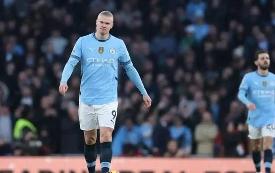 英超前瞻|曼城2-0伯恩茅斯：赛季四大皆空后，欧冠资格也危矣
