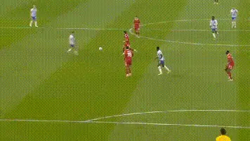 1-2落后！3-2逆转！20岁天才出场1分钟绝杀利物浦，第8或进欧战相关图三