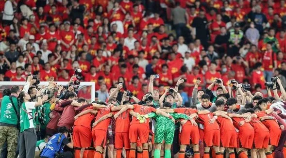 FIFA官宣！成都蓉城中场悍将，会籍变更为中国足协，可为国足出战