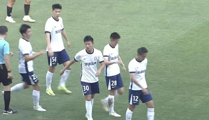 足协杯爆冷，陕西联合2-1逆转三镇，邓卓翔战略性放弃，闫雨2助攻相关图三