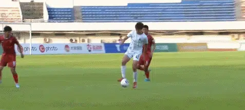 官方：赣州瑞狮球员耿志庆因暴力行为，被停赛3场罚款1.5万相关图二