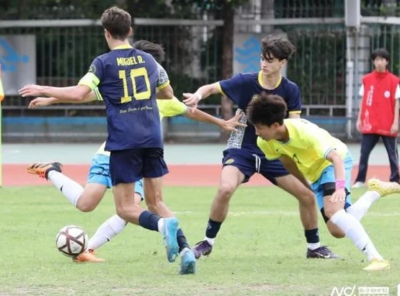 珠澳学子首度绿茵会友，以球为媒续写双城青春对话