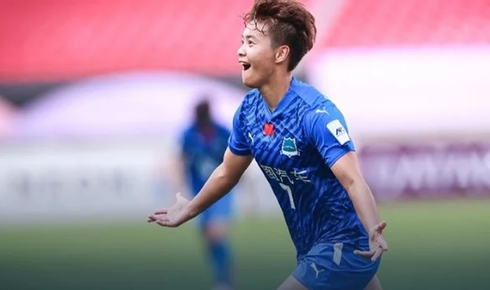 2-0！武汉女足首进亚冠决赛 王霜+宋端齐轰世界波 周六晚8点冲冠相关图二