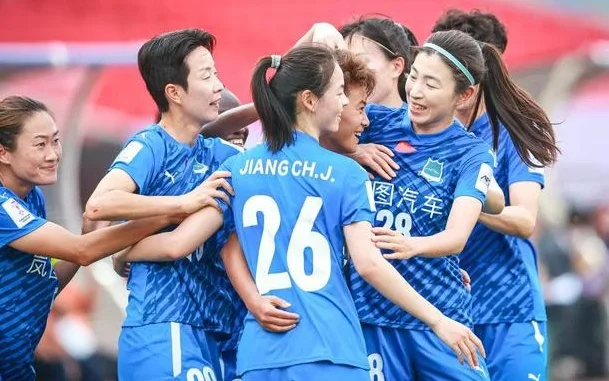 创造历史！武汉女足晋级亚冠决赛！