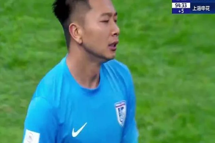 舒斯特尔惊险保级 为何被认可？英博不换教练 一将沦为对手突破点相关图五