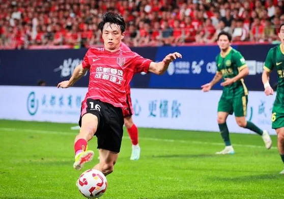 中国足球观察｜27人！不再纠结的放手一搏相关图三