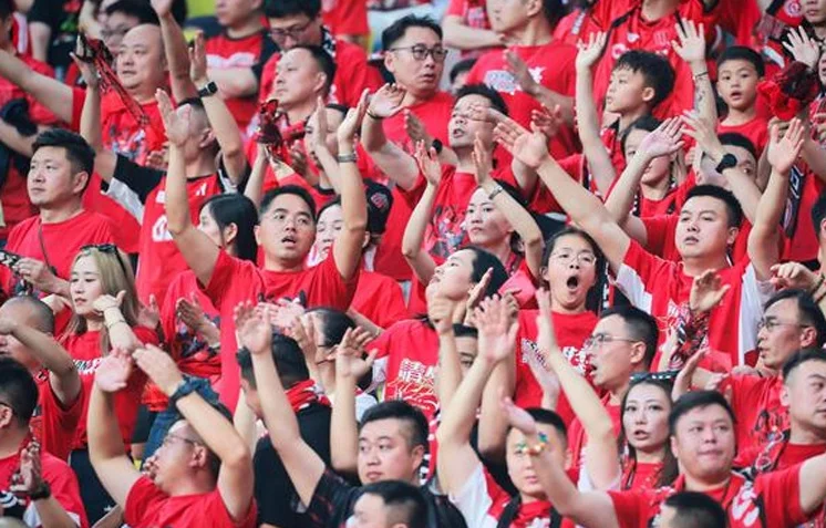 中国足球观察｜27人！不再纠结的放手一搏相关图二