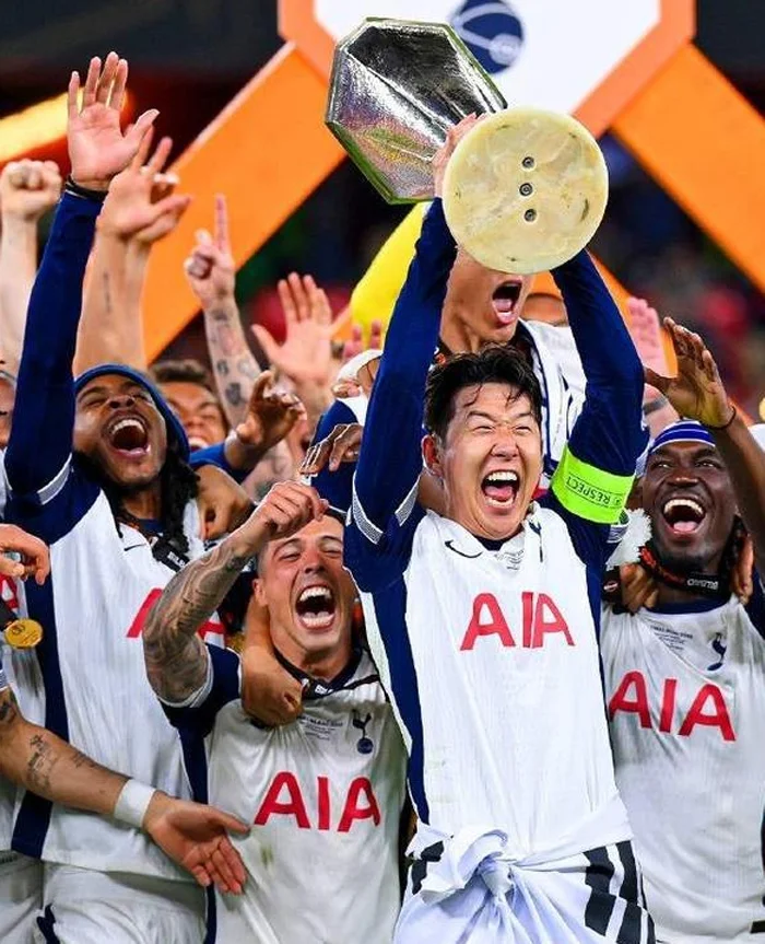 谦逊!孙兴慜率热刺夺17年首冠,贝尔夸他是传奇孙哥却说:仅限今天!
