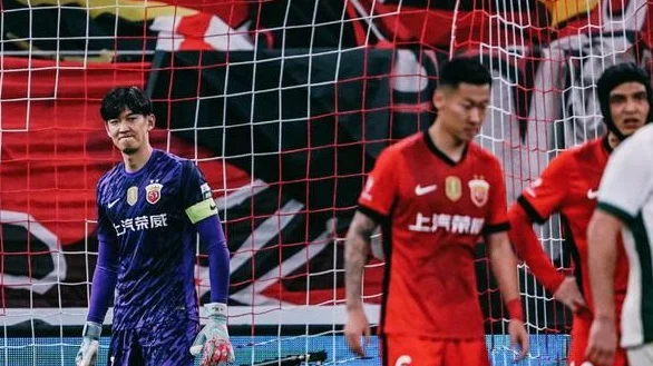力挫4大豪门、久居中超第1！“平民”申花：3大关键，引中超深思相关图五