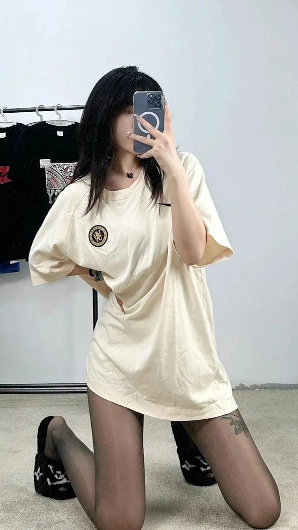 博主小宇宙丨会发光的游咩咩：邵佳一是我足球旅程的启蒙者！相关图五