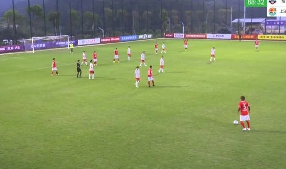 58岁朱骏险破门！上海赛更达3-0烟台，徐永乐双响，张一张璐登场