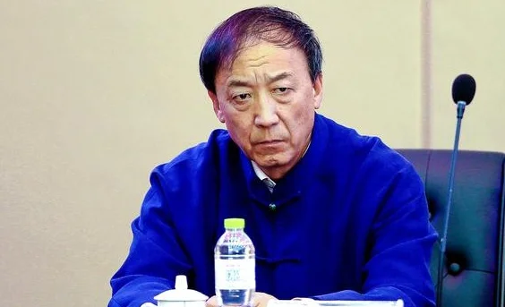 王小平：纪律委员会给某南方队外援停赛5场，足协最后罚8场