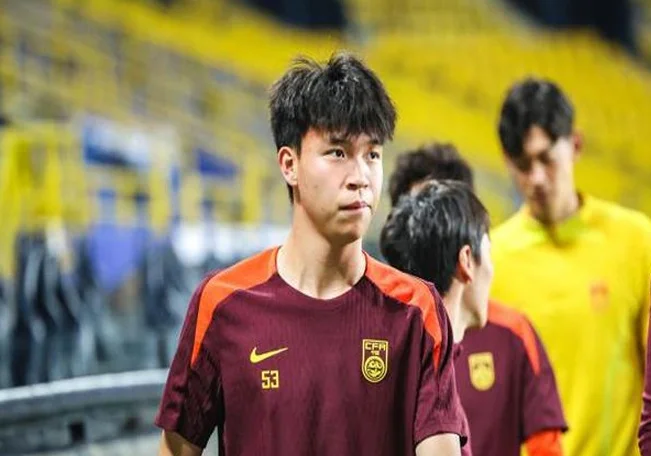 北青体育：国足逐步掌握杨明洋、王钰栋使用说明，武磊存离队可能