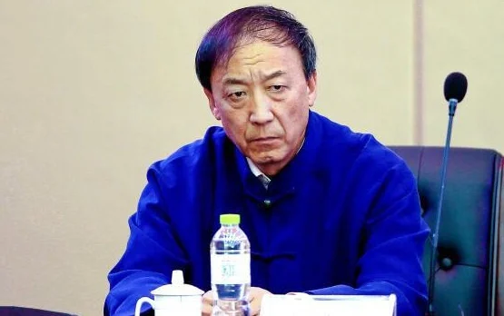 王小平受贿案涉及中超7队！400万来自恒大，5队解散+仅剩申花海港相关图二