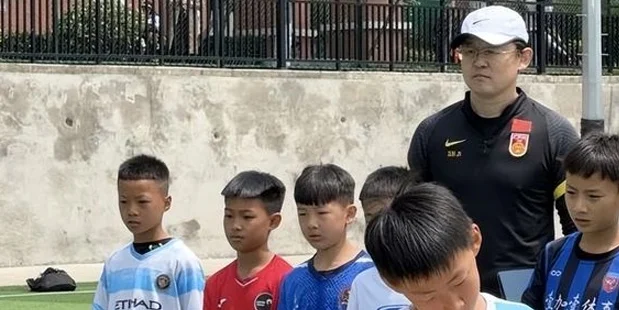 孙继海青训暴雷？小球员因伤退出，被索要18万，或另有隐情相关图三
