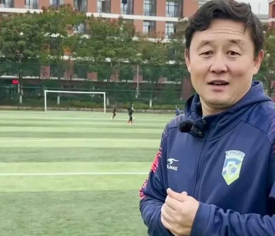 中间人推波助澜引发关注，家长理亏不愿仲裁！孙继海坚持按规定来