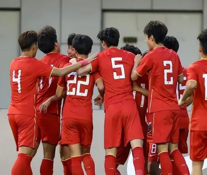 U16国少绝杀沙特，一场'及时雨'的胜利！国字号对阵沙特5战4胜1负相关图五