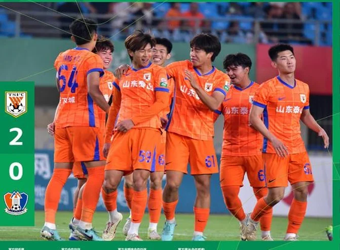 中乙半程：广西恒宸、无锡吴钩领跑南北区！4支升班马位列四强相关图七