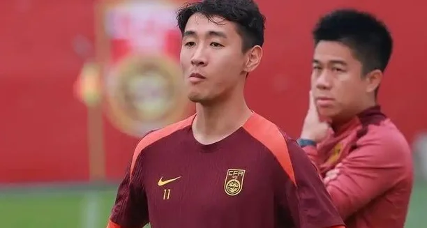 国足将连续三天进入封训 教练组或根据需要改造个别球员相关图四