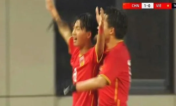 U16国足2:2战平越南，少打一人依旧进攻浮嶋敏确实与众不同相关图二