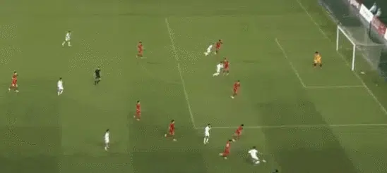 2-0到2-2！中国U16葬送好局，被越南逼平，万项立功，张君豪染红相关图五