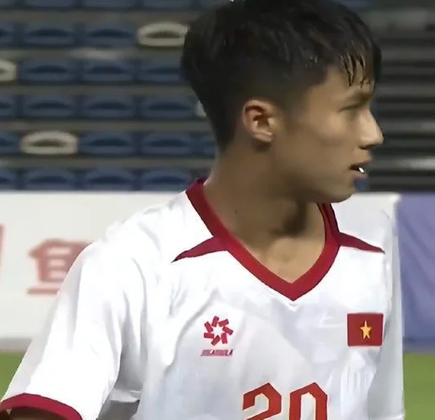 2-0领先！2-2遭绝平！U16国足无缘2连胜，下轮赢澳大利亚=夺冠相关图三