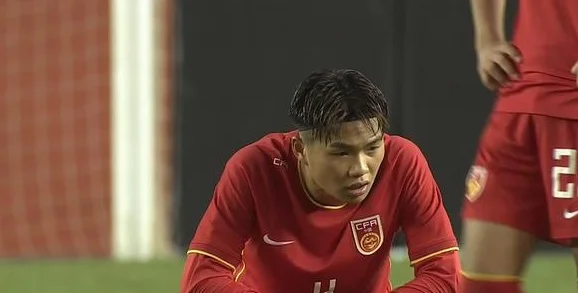 从2-0到2-2！10人国少遭越南U16逼平，末战将与澳大利亚U16争冠相关图五