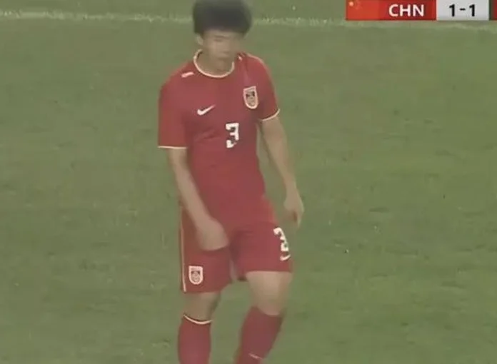 右路利刃出鞘：谢晋送绝杀助攻，中国边路新星模板直指亚洲顶级！相关图三