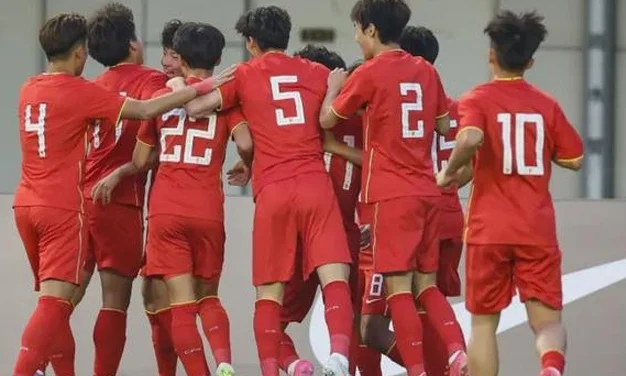 右路利刃出鞘：谢晋送绝杀助攻，中国边路新星模板直指亚洲顶级！