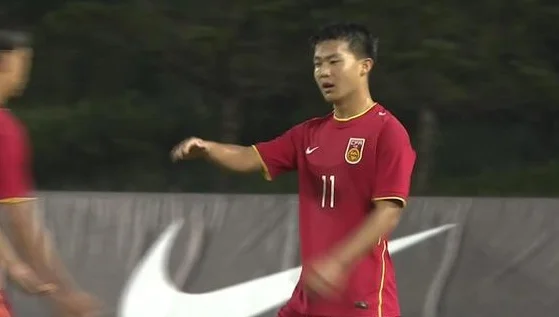 从2-0到2-2！10人国少遭越南U16逼平，末战将与澳大利亚U16争冠相关图二