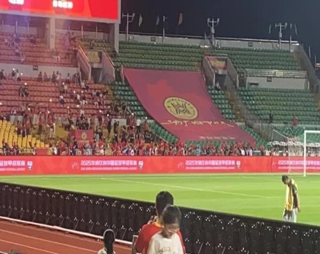 中甲综述：广州豹让2追4大逆转，广西赛季首胜+重庆11轮不败相关图三