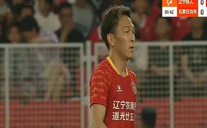 1-0，辽宁铁人结束3场不胜 18岁小将替补冷静破门 李金羽渡过难关
