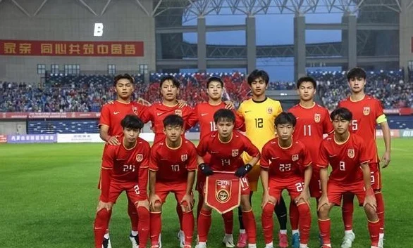 一场2-2绝平，国少痛失登顶良机，产生2个不争事实和1个意想不到