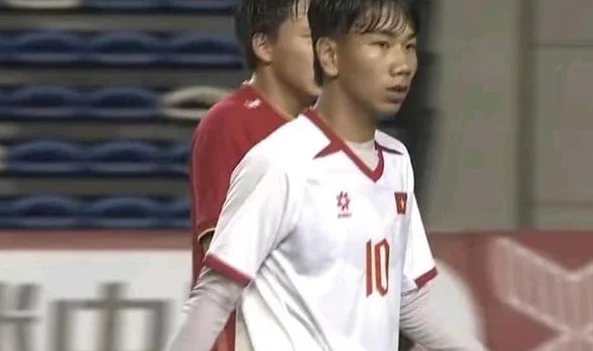 U16国足10人2-2战平11人越南表现出顽强拼搏精神 国足未来有望相关图七