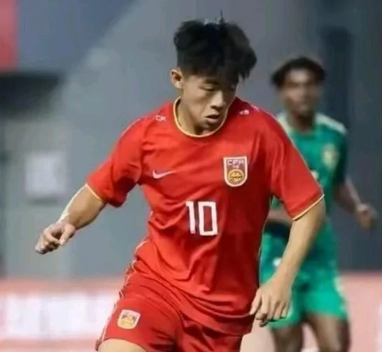 U16国足10人2-2战平11人越南表现出顽强拼搏精神 国足未来有望相关图三