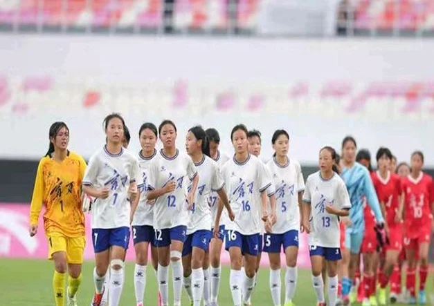 十五运会女足U16开幕：广东队旗开得胜，方珍珠世界波技惊四座