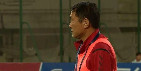 0-3，大连鲲城无缘四连胜，进攻只会大脚找穆谢奎 科特尼克遭雪藏相关图五